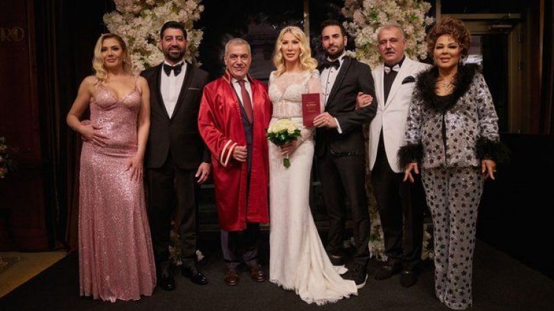 Oğulcan Engin'i Kıskançlık Krizi Basabilir: Seda Sayan Neyi Var Yok Her Şeyini Büyük Aşkına Veriyor! Anne ile Oğul Arasında Neler Olacak? 2