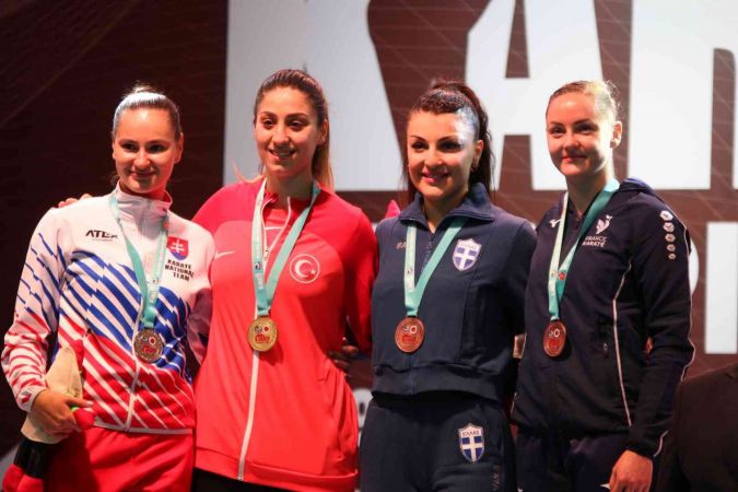 57. Avrupa Büyükler Karate Şampiyonası, Gaziantep’te final müsabakalarıyla devam ediyor. 10