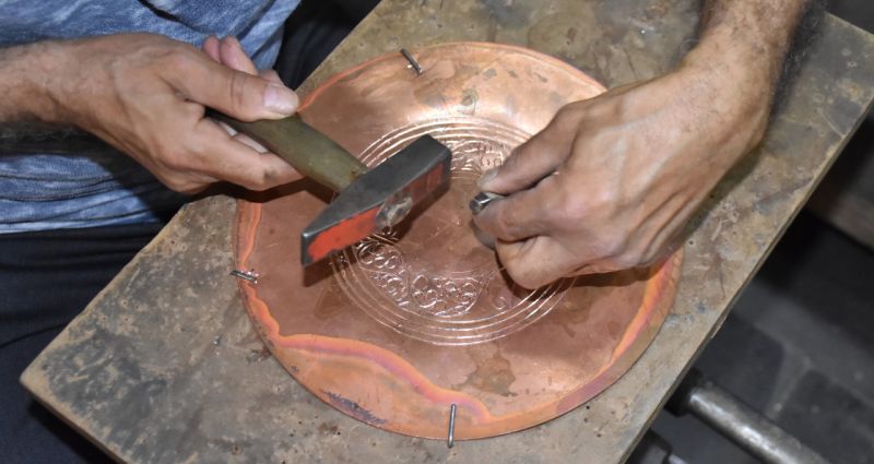 Gaziantep'te 50 yıldır bakır işlemeciliği yapan Bakırcı İsmet'in gençlere vefası 4