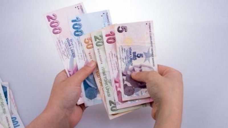 Ev Hanımlarına Emeklilik Müjdesi! 25 Yıl Evli Kalan Ev Hanımlarına Emeklilik Yolu Açılıyor! Dilekçe ile Başvurular Kabul Edilecek! 1