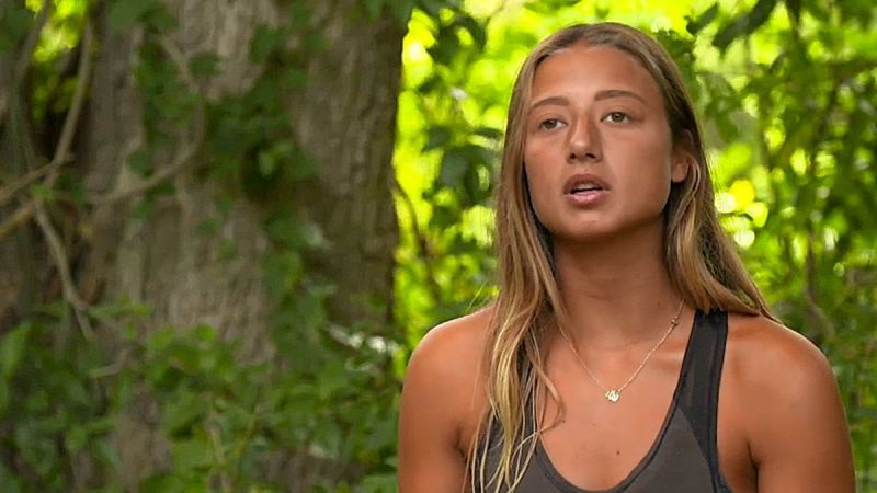 Eski Survivor Güzeli Ortalığı Karıştırdı! Takipçilerini Çileden Çıkardı! Üniversiteliler "Yalvarırım Sus Artık!" 4