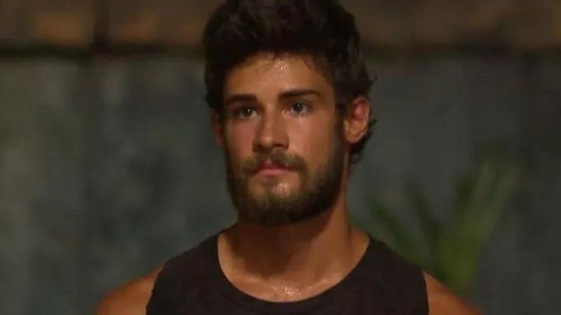 Survivor Batuhan Zekasını Konuşturdu, Hikmet'i Alıp Ateşin İçine Attı! Bu Hamle Ortalığı Karıştırır! 3