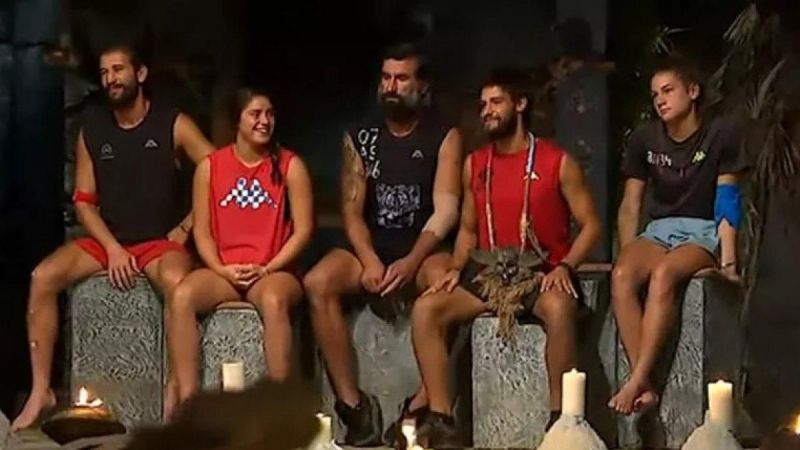 Survivor Batuhan Zekasını Konuşturdu, Hikmet'i Alıp Ateşin İçine Attı! Bu Hamle Ortalığı Karıştırır! 2