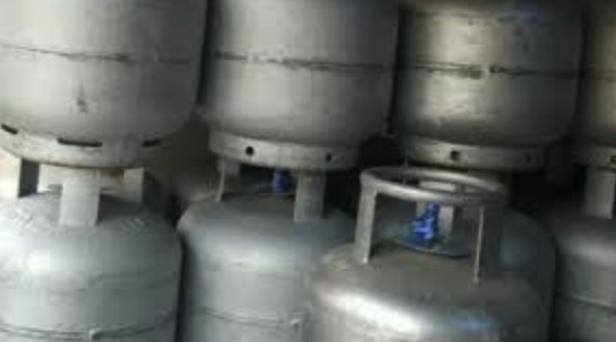 Tüpe zam yok artık dedirtti! Adeta MUTFAKLARI yaktı...  Mutfak tüpü fiyatları tavan yaptı! Büyük tüp bir rekor daha kırdı! Aygaz, İpragaz, Bizimgaz, Milangaz Güncel Fiyatları 4