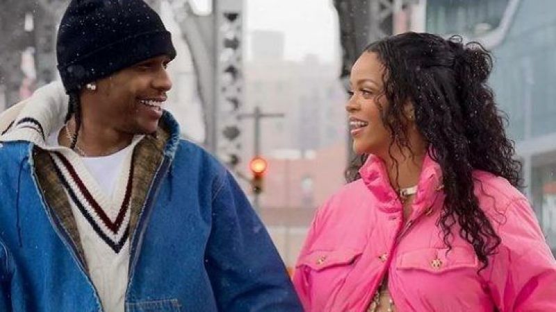 Yürü Be Kızım! Dünyanın En Zengin Kadın Müzisyeni ‘Kadın Patron’ Rihanna Oldu! 3