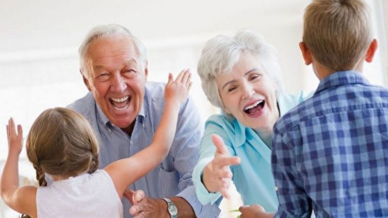 Torununa Bakan Anneanne ve Babaanneler İçin 425 TL Ücret Verilecek! Şartları Taşıyanlar Başvuru Yapabilecek! 4