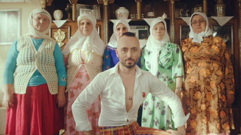 Şarkısı RTÜK Tarafından Yasaklanan Mabel Matiz, Alkışlar Eşliğinde Sahneye Geri Çağrıldı: Müzikseverler, Ünlü Şarkıcının Yanında Olduklarını Bir Kez Daha Gösterdi! 4