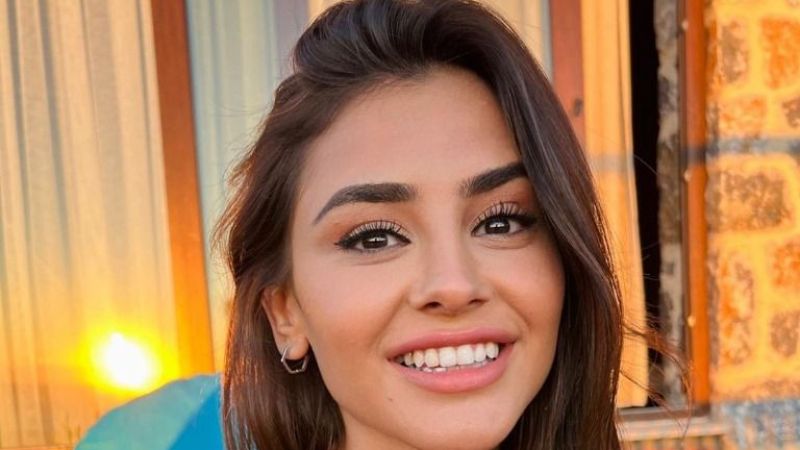 Gönül Dağı’nın Asuman’ı Hazal Çağlar Cesur Pozuyla Sosyal Medyayı Eritti! Göğüs Dekolteli Pozuna Yorumlar Yağıyor… 1