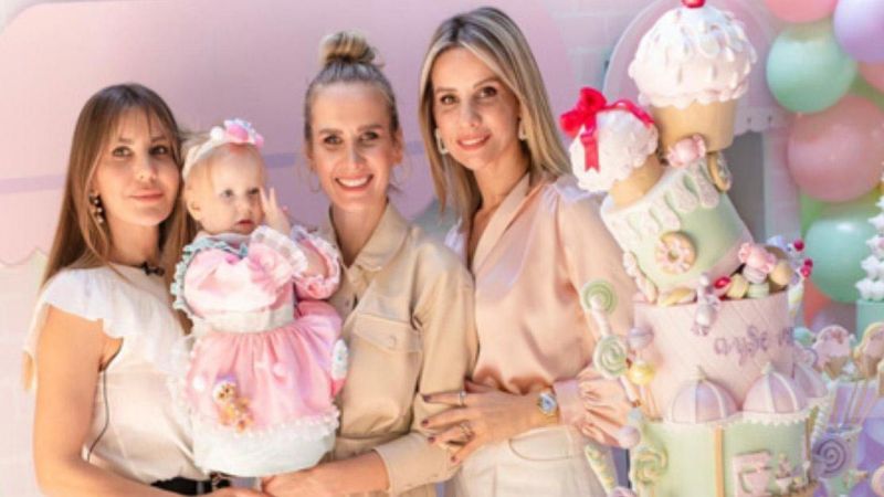 Esra Erol’un Dikkatsizliği Programın Bitmesine Sebep Olabilir! Instagram Paylaşımında Kendi Eliyle İfşa Etti… 3