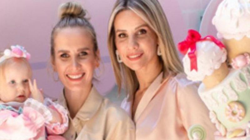 Esra Erol’un Dikkatsizliği Programın Bitmesine Sebep Olabilir! Instagram Paylaşımında Kendi Eliyle İfşa Etti… 4