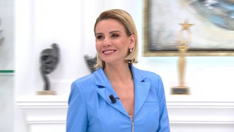 Esra Erol'da Yayın Tarihi Belli Oldu Mu? Esra Erol'da Yeni Sezon Ne Zaman Başlayacak Esra Erol Kimdir? 1