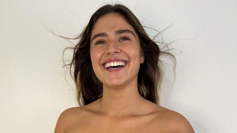 Survivor'ın Genç Yarışmacısı Ayşe Yüksel, Turuncu Elbisesi İle Nabızları Yükseltti! Mini Göğüs Dekoltesi, Sosyal Medya Kullanıcılarının Dikkatlerinden Kaçmadı! 4