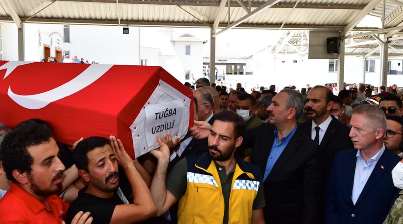 Gaziantep'te 15 kişinin öldüğü kazada otobüs şoförünün ifadesi ortaya çıktı! Otobüs şoförü Abdulkadir Memiş: Bir anda otobüsün direksiyon hakimiyetini kaybettim. Toparlamak için manevra yapmaya başladım ama... 2