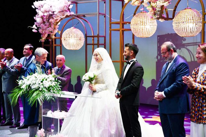 Tahmazoğlu Ailesinin Muhteşem Nikahı... Gaziantep Bol Şahitli Muhteşem Nikahı Konuşuyor 1