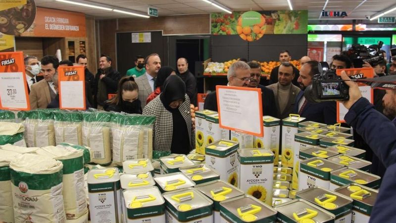 Tarım Kredi Market Temel İhtiyaç Ürünlerinde Dev İndirimler Yaptı: Beyaz Peynir, Çay, Makarna Ve Daha Pek Çok Ürün İçin Dev Kuyruklar Oluştu! 2