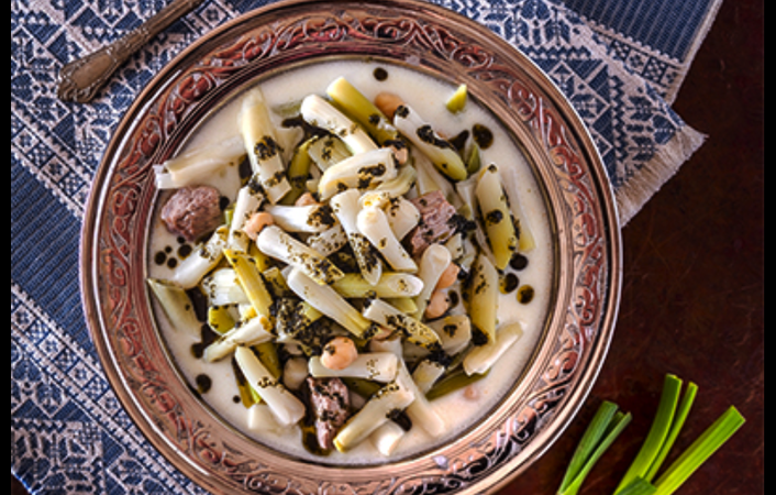 Gastronomi Kenti GAZİANTEP'e Geldiyseniz...Gaziantep'te ne nerede yenir? Kuşbaşı,Baklava, Patlıcan Kebabı, Yuvalama Gibi Antep'e has yemeklerin tarifleri haberimizde...Gaziantep'e özel yemek tarifleri.. 15