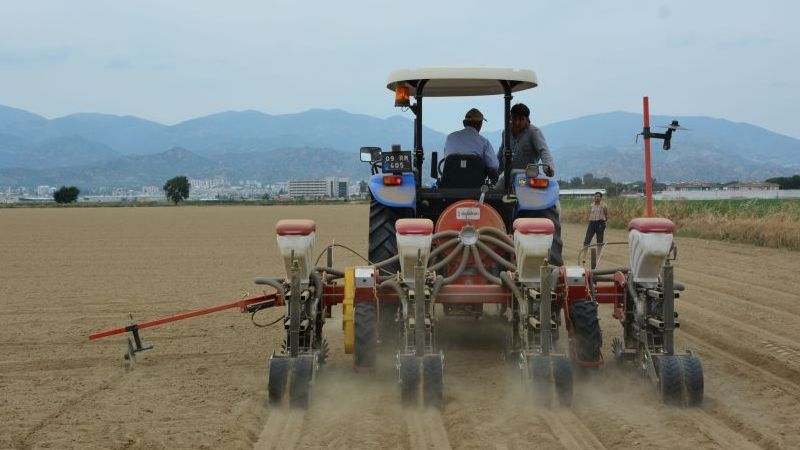 Çiftçilerin Dikkatine! Bakan Vahit Kirişçi Resmen Açıkladı: Mazot ve Gübre Desteği Artacak, Ödemeler 6 Ay Öne Çekilecek! 3