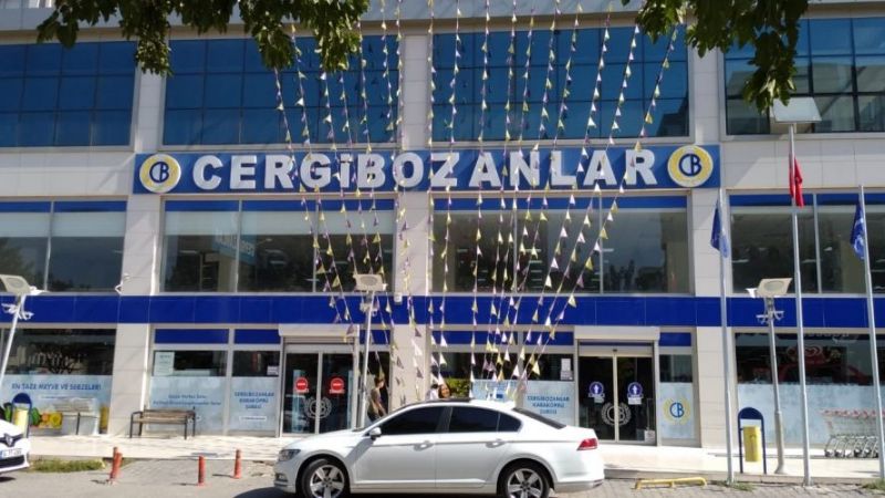 Cergibozanlar Market'in İndirimli Fiyatları İçin Son 4 Gün! Kişisel Bakım Ürünlerinde Ve Cilt Bakım Ürünlerinde Yüzde 50'lik İndirim! 1