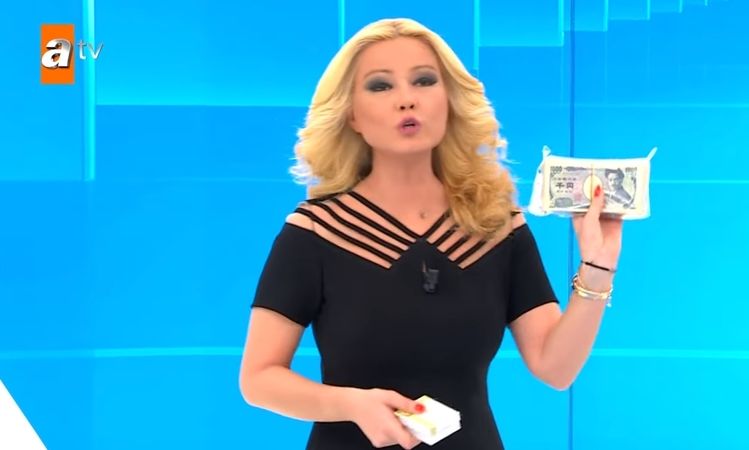 Müge Anlı'ya  Japon Yumiko Sakagami  için Gaziantepli Kuyumcu Yusuf Turuşkan  BALYA  BALYA PARAYI Müge Anlı'ya teslim etti... 1