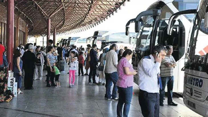 Gaziantep ve Türkiye'de Öğrenciler Merak Ediyordu! Üniversite Öğrencisine Verilecek Olan 3 Bin TL’lik Ulaşım Desteğinin Detayları Ortaya Çıktı! Sadece Lisans Öğrencilerini Kapsayacak… 2