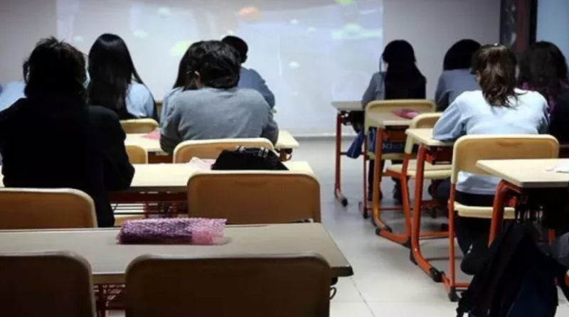 Devlet kesinin ağzını açtı! Karşılık yok, geri ödeme yok.Okuyana 1.611 TL yardım parası müjdesi! Milyonlarca öğrenci faydalanıyor! İlkokul, ortaokul, lise ve üniversite fark etmez, herkes alacak 3