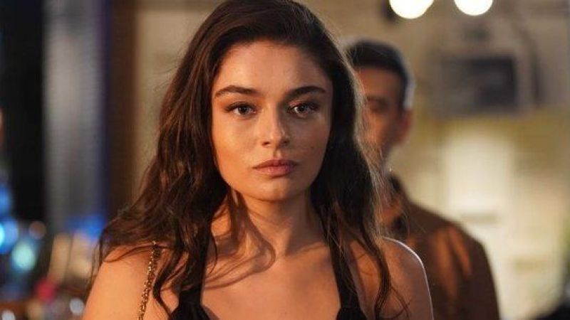 İlişkideki Kara Bulutlar Doğru Çıktı! Ayça Ayşin Turan İle Alp Navruz Çiftinden Herkesi Kahredecek Bir Haber Geldi! Neler Oluyor? 3