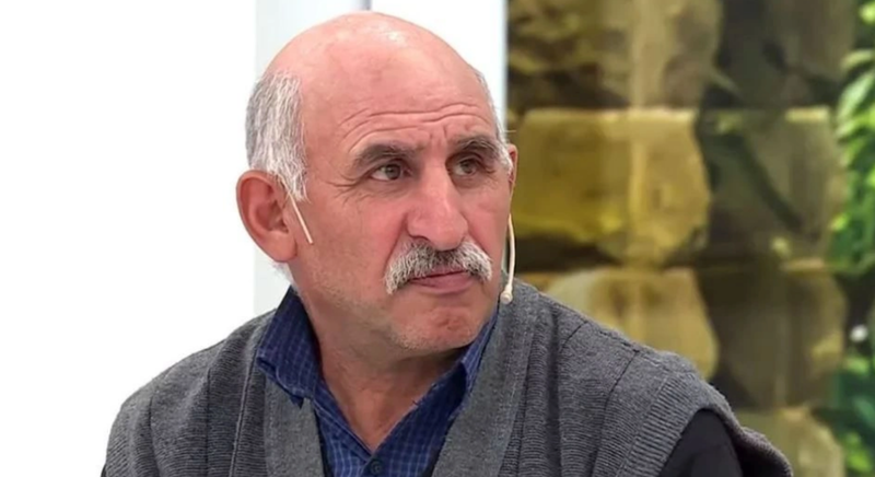 Esra Erol'da Çıldırdı! Canlı yayında ahlaksız sözler! Sevdiği kadını aramak için Esra Erol'a gitti! İki daire parası yedirdiği hayat kadınının sözleri şok yaşattı... Cinsel içerikli video çekmiş ve bununla tehditle 1