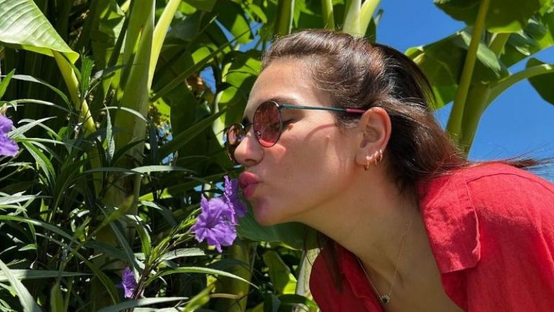 Daha Önce ‘Öpüşmem’ Demişti, Yeni Projesi Belli Oldu! Buse Varol’dan Samimi İtiraflar Peş Peşe Geldi! “Duşun Altında Olduğum Sahneyi Söylüyorlar Hep…” 4