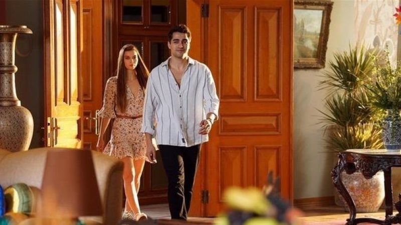 Gaziantep'te Gündemden Düşmeyen Yalı Çapkını dizisinde, Gaziantepli Korhan Ailesinin Hayatı Her An Değişebilir! Meğer… Birleşik Arap Emirlikleri Olaya El Attı! Yalı Çapkını Dizisinin Adı Oldu ‘Ferid’! 3