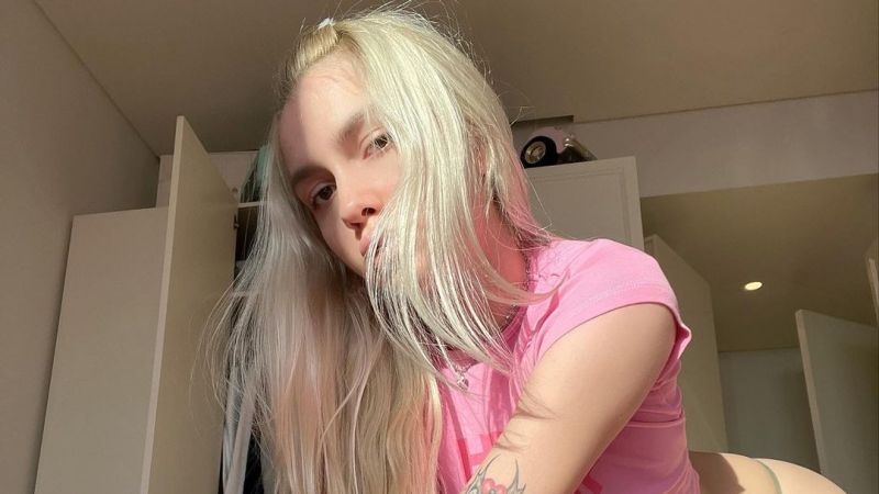 Aleyna Tilki’nin Takipçisinden Şoke Eden Paylaşım Geldi! “Şahane Popon Yeterince Gözükmüyor!” Mosmor Oldu, Ne Diyeceğini Bilemedi! Meğer… 3