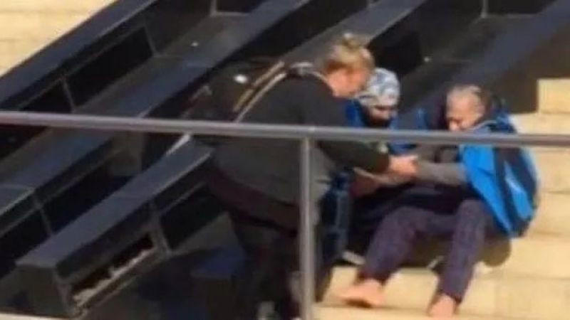 Ayakları Çıplak Görülmüştü! “Ne Olur Tiktok'u Bırak Ya…” Mehmet Ali Erbil, O Olayı İlk Kez Anlattı! 4