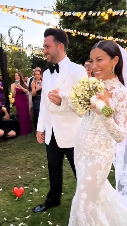 Sibel Can İle Hakan Ural Bile Yan Yana Gelmişti! Engincan Ural’ın Görkemli Düğününden 1,5 Ay Sonra Boşanma Haberi Geldi: “Sadece Gülüyorum…” 2