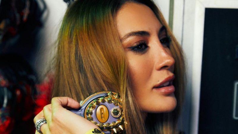 Survivor’ın İlk Kadın Şampiyonu; Arka Sokaklar’ın Bahar’ıydı! Merve Oflaz’ın Verdiği Pozlar Instagram’ı Alev Alev Yaktı! “Doğal Güzellik Mi Desem?” 3