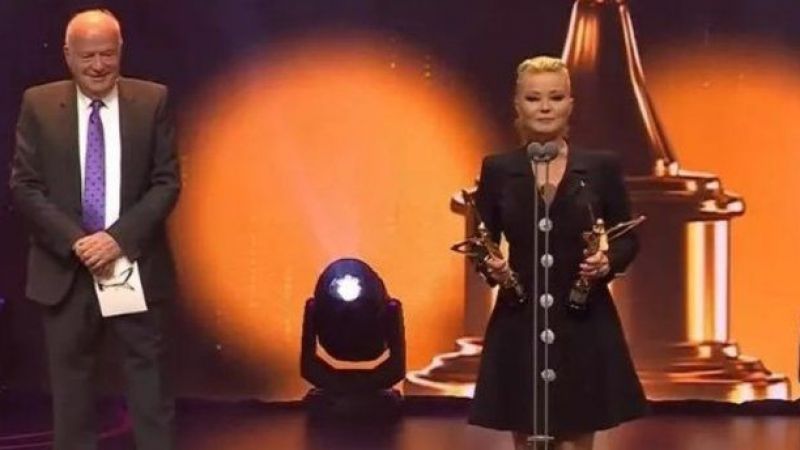 İki Ödül Birden Almıştı! Müge Anlı’dan Ödül Töreni Sonrası İtiraf: “Kendi Kendime Bile Oy Vermedim!” Şinasi Yüzbaşıoğlu Da İşin İçinde… 3