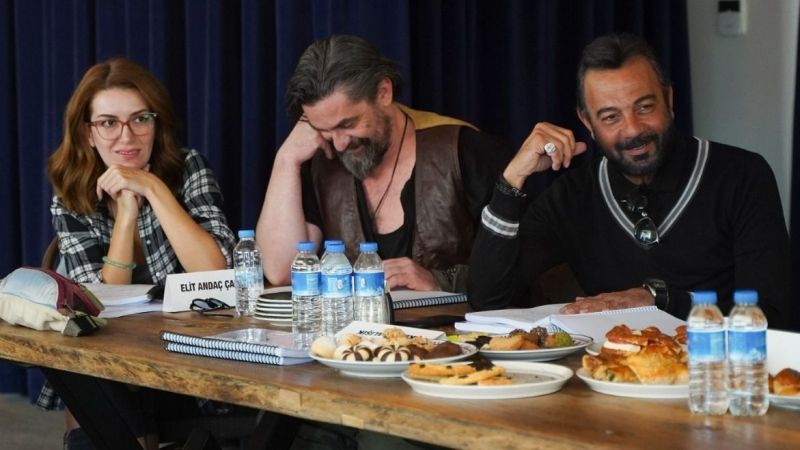 Fragmanlar Yayınlandı, Saatler Ayarlandı! Türkiye’nin Yeni Kahramanlık Dizisi Sipahi, Bu Akşam Başlıyor! Kaan Yıldırım, Özge Gürel Ve Kerem Alışık… Hepsi Var! 4