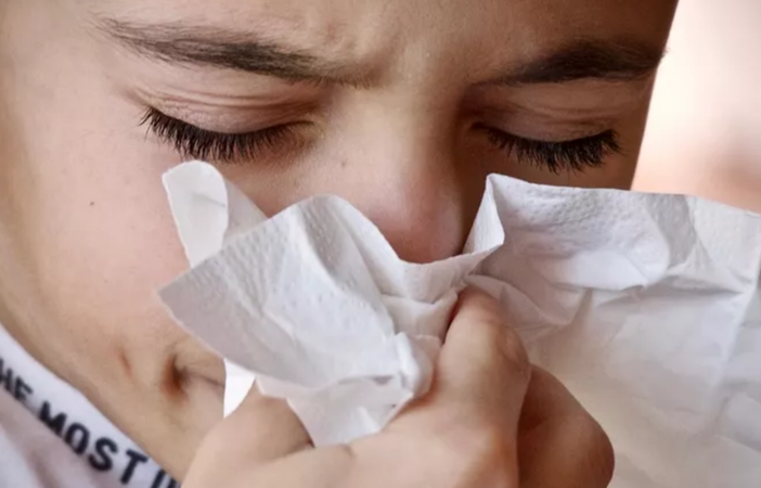 Hastaneler Dolup Taşıyor! Koronavirüs müyüm grip mi yoksa RSV mi? Nasıl ayırt edebiliriz? RSV, grip, koronavirüsün belirtileri neler? RSV, grip ve koronavirüs nasıl bulaşır? 9 soruda RSV, grip, koronavirüs! 2