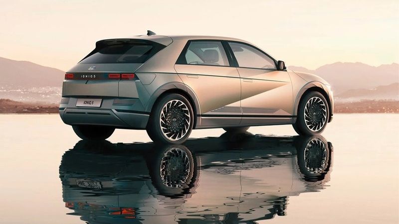 Hyundai Ioniq 5 Modelinin Farklı Bir Versiyonunu Türkiye Pazarına Dahil Etti! 4x2 Modelin Fiyatı Çok Daha Ucuz! 2