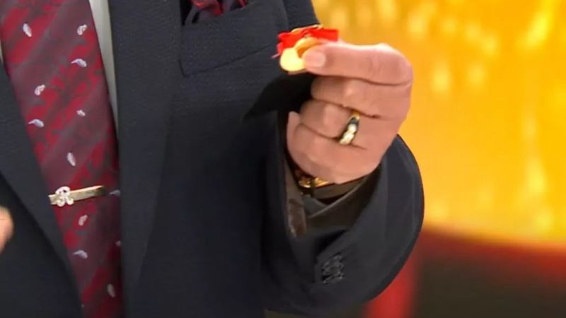 Rahmi Özkan Duyulmayacak Sanıp, Fısıldadı; Müge Anlı Uyardı! “Bu Mikrofonlar Çok Hassas. Kulaktan Kulağa Söylenince…” Neler Oluyor? 2