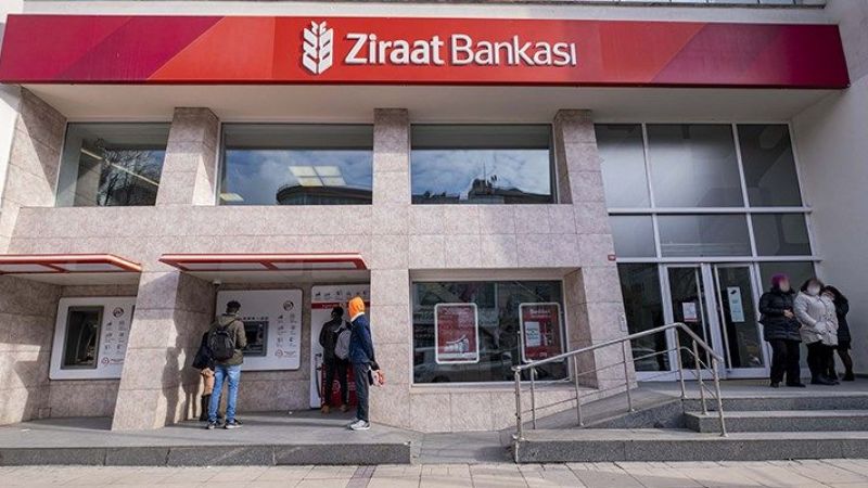 Cüzdanınız Kontrol Edin: Ziraat Bankası Kartınız Varsa Yılbaşı Alışverişlerini 250 TL İndirimli Yapın! Giyim, Ayakkabı, Kozmetik, Kuyum… Her Sektörde Geçerli! 1