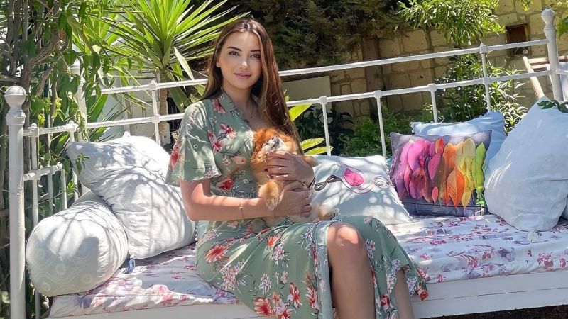 Bu Nasıl OLUR! Daha Önce 13 Kişi İle Cinsel Birliktelik Yaşamış Olan Sevgilisini, Uzman Klinik Psikolog Esra Ezmeci'ye Şikayet Etti: “Ben Kimsenin Elini Bile Tutmadım Daha!” 2