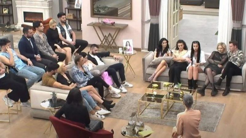 Hasta Yengesinin Parasını Yemiş; Adını Değiştirmişti! Müge Anlı’nın Ezel Bayraktar’ı Şimdi De Kısmetse Olur’a El Attı! Neler Oluyor? 4