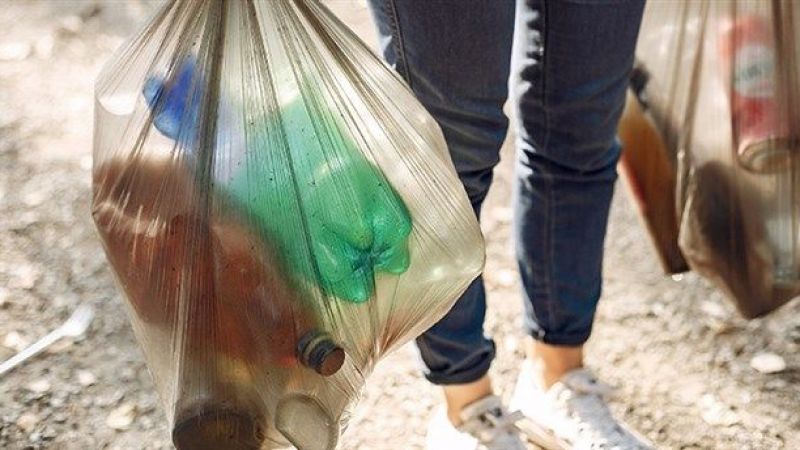 Yolda Yürürken Bunu Yapıyorsanız, Artık İki Kere Düşünün! Resmi Gazete’de Yayınlandı! Tam 3.036 TL Ceza Kesilecek! 4