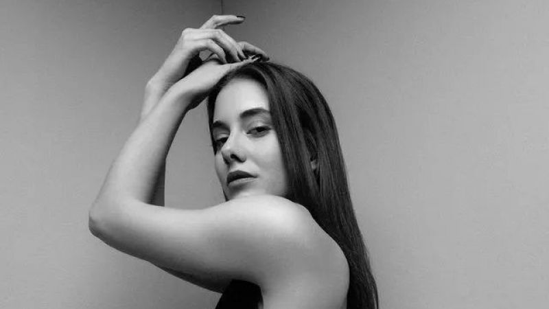 Yalı Çapkını Dizisinin Suna'sı Aşk Hayatıyla Gündeme Geldi! Beril Pozam Kimdir, Sevgilisi Kim? İşte Detaylar... 3