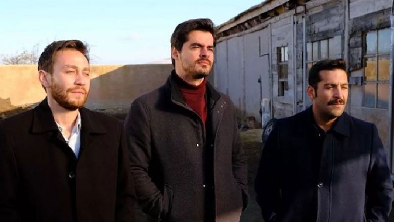 Yılbaşında rekor kırmış, seyircisini mutlu etmişti! Mutluluk çok uzun sürmedi: Gönül Dağı dizisinden ayrılık haberi geldi! 3