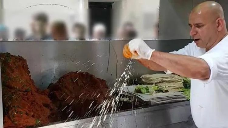 Ali Usta’dan Kötü Haber Var! Meşhur Çiğköfteci Ali Usta’ya Ne Oldu? Çiğköfteci Ali Usta’nın Son Hali Görenleri Üzdü! 2