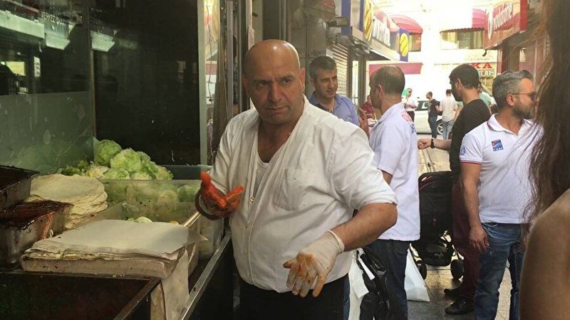 Ali Usta’dan Kötü Haber Var! Meşhur Çiğköfteci Ali Usta’ya Ne Oldu? Çiğköfteci Ali Usta’nın Son Hali Görenleri Üzdü! 1