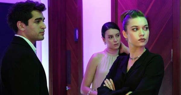 Reyting canavara Yalı Çapkını dizisinden ayrılacağı iddia edilen Buçe Buse Kahraman’ın karakteri Pelin’in durumu netleşti! O isim duyurdu, yer yerinden oynadı! 2