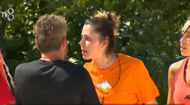 Survivor’a adım attı, kavgayı çıkarttı! Yedeklerden gelen Nefise Karatay’ın mesleği herkesi şaşırttı! ‘Acun yine nokta atışı yapmış…’ 2