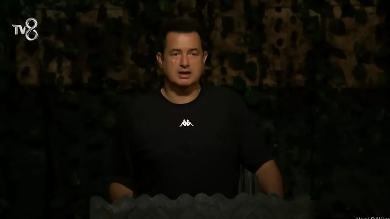 Survivor’dan çekileceğini Acun Ilıcalı duyurmuştu! Berdan Mardini, yurda geri döndü! Açıklama hemen geldi: “O söyleyen arkadaşı yakalarsam öpeceğim…” 3