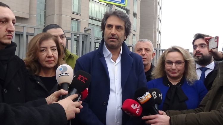 Prestij Meselesi filmi Mahsun Kırmızıgül’ü mahkemelik yaptı! Mahkeme Çıkışında Kavga Çıktı! Şok Görüntüler 2